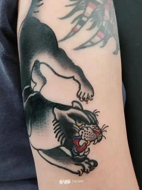 深圳纹身l黑豹纹身