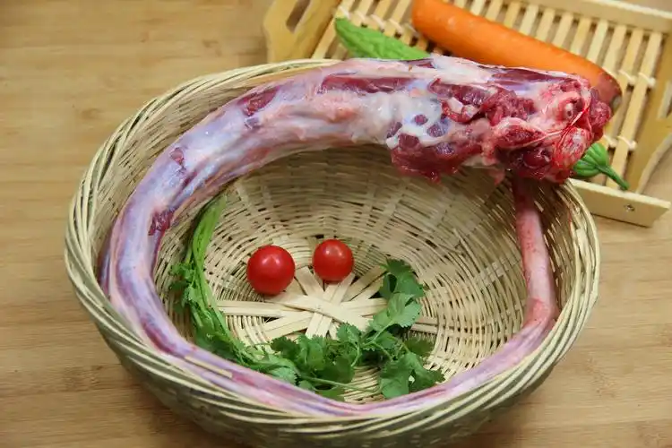 牛尾新鲜黄牛尾500克尾骨牛尾巴正宗散养黄牛牛肉牛尾