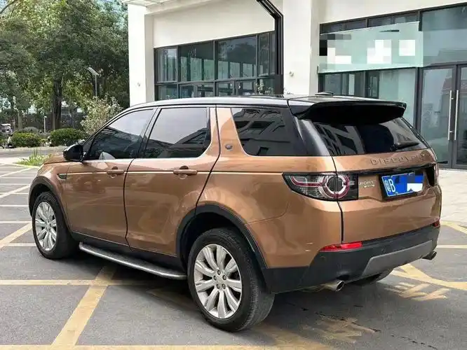 9.98万 粤b深圳户🔥19年路虎发现神行240ps hse五座2.0t全时四_发现