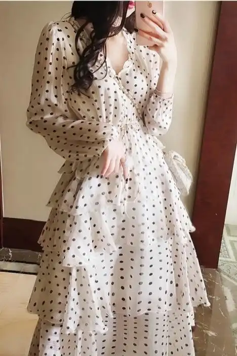 法式优雅雪纺连衣裙女2019春新款波西米亚波点荷叶边蛋糕裙长裙子蛋糕