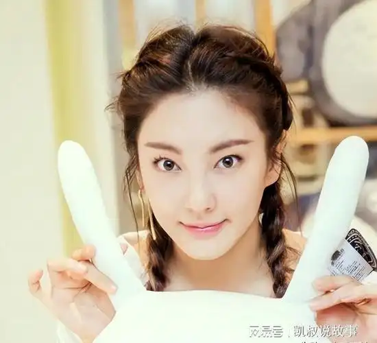 6位美得惊人的狐狸眼女星个个风情万种回眸一笑百媚生