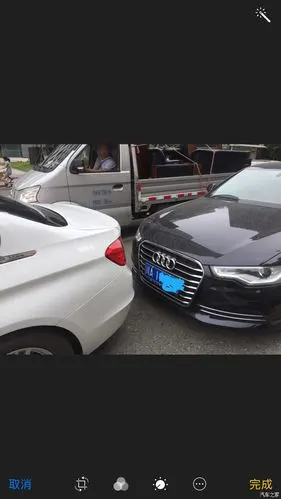 被奥迪a6被追尾 往前撞了30厘米,传动变速有影响吗?