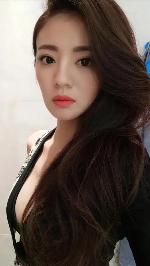 陈荣炼犯罪涉及金额高达309亿,安以轩嫁给他,真的是嫁对了