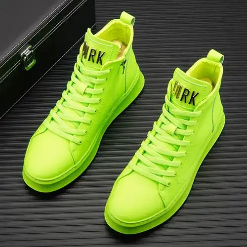 时尚定制款欧洲站男鞋秋季亮皮高帮鞋男荧光绿马丁靴男潮韩版百搭鞋子