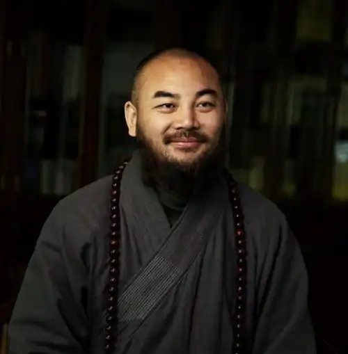 万行法师最新力作《心灯》正式面世济人