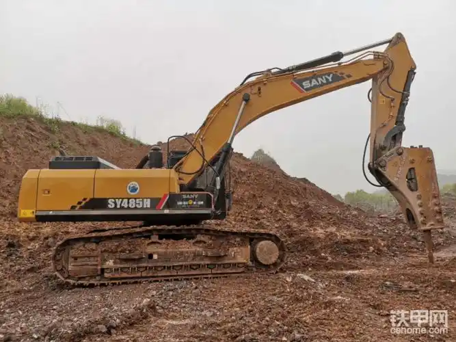 三一485挖机