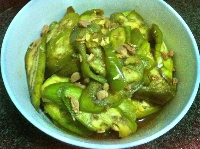 71主菜篇71肉末炒青茄(少油版)的做法