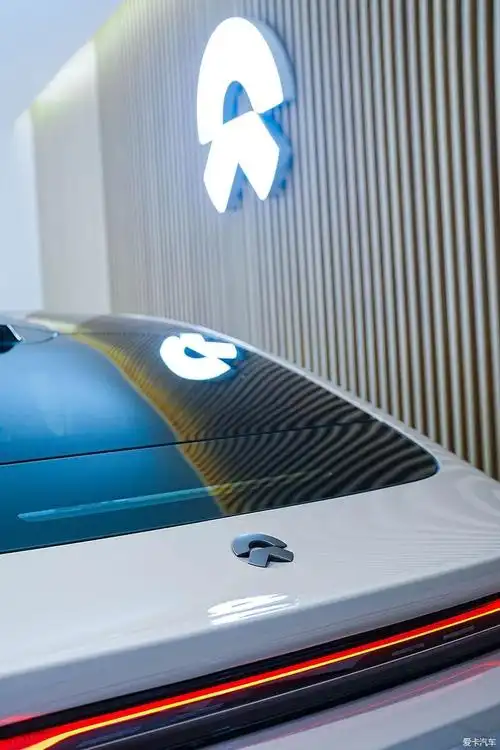 全国第一台拖钩版蔚来et5提车记