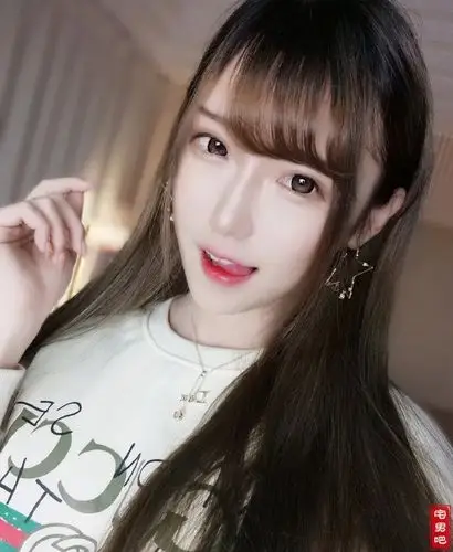 斗鱼二次元主播腐团儿颜值自带仙气的coser