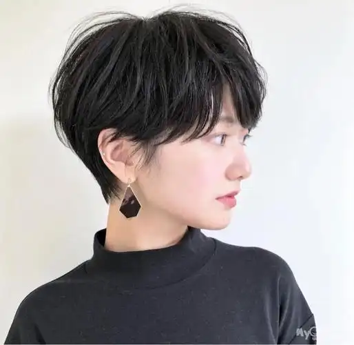 气温渐热,女生清爽又好看的齐耳短发