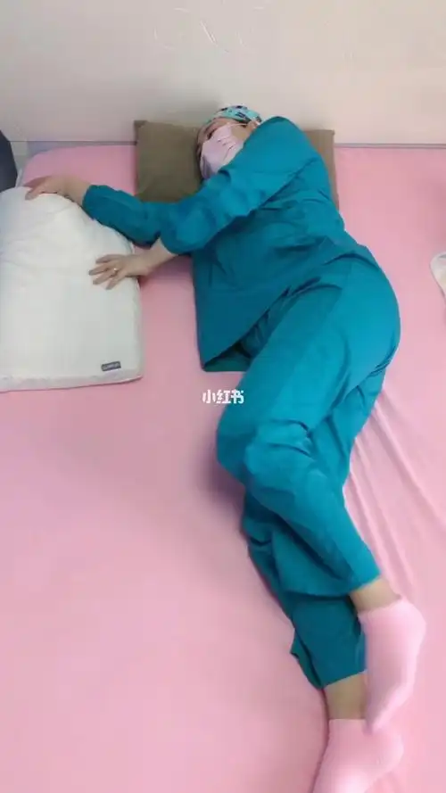 产后睡姿正确促进骨盆快速恢复