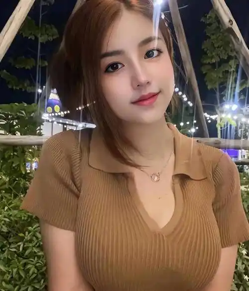 我知道的泰国十大网红美女,绝对不是变性人哦_身材_arisara_网友