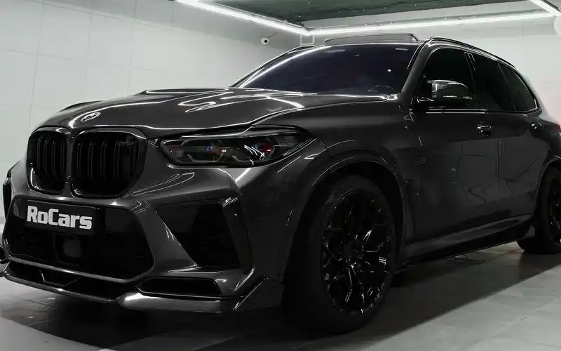 一台普通的宝马x5m黑武士冲他兄弟们2022akrapovicbmwx5m
