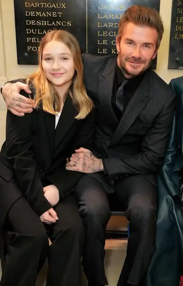 贝克汉姆全家为爱女庆12岁生日,小七又瘦又美,身高超过妈妈