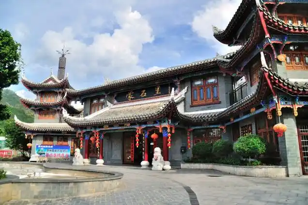 2017多彩贵州游之荔波县城