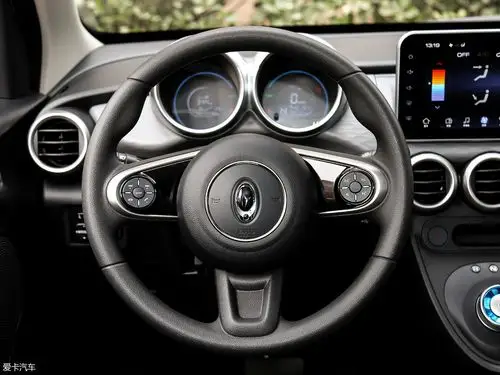 【2019款欧拉r1中配版_中控区_25/239张图片】_汽车图片大全_爱卡汽车