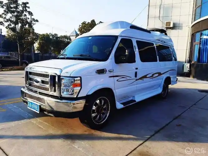 全进口福特e350游艇房车蓝牌54v8