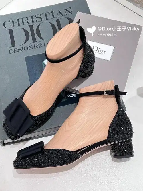 dior2023早春新款鞋子真的美入心坎里啦这双鞋真的很美很美#迪奥