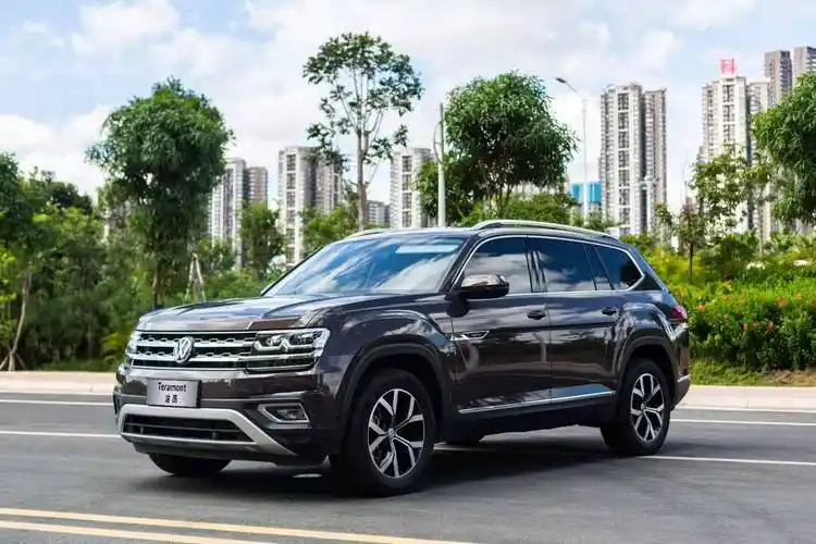 七座车型,到底选suv与还是mpv?大众途昂vs gl8