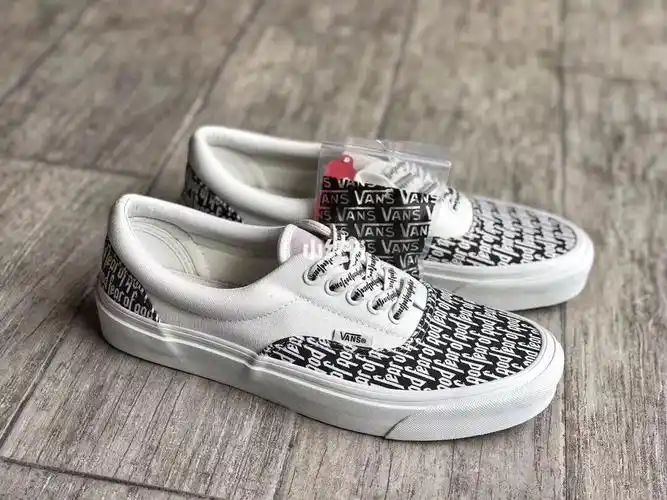 万斯联名fog满印花包边鞋