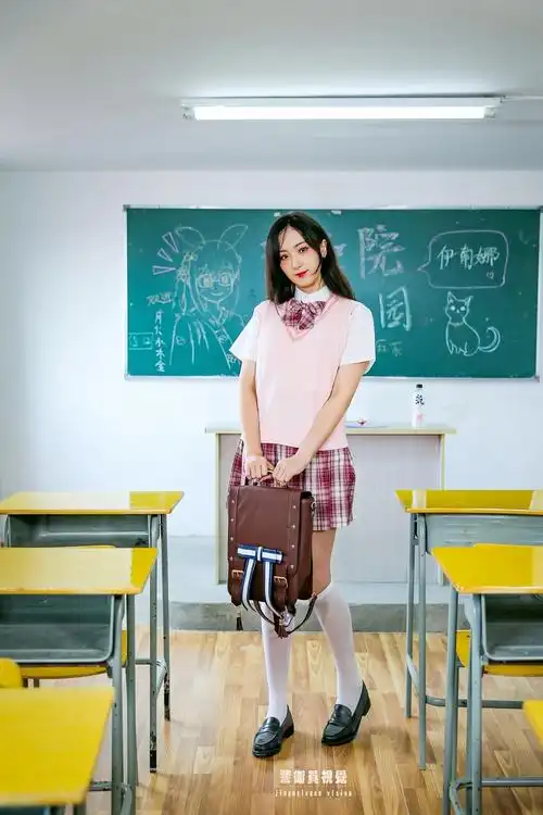 【女同学2】-by警卫员