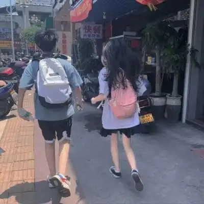 校服学生情侣头像一人一张穿校服中学生专用头像一男一女