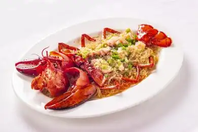 蒜蓉粉丝蒸波士顿龙虾