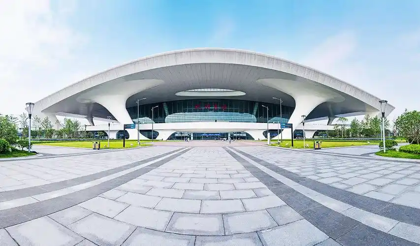 幸运中彩票最新版安装手机上