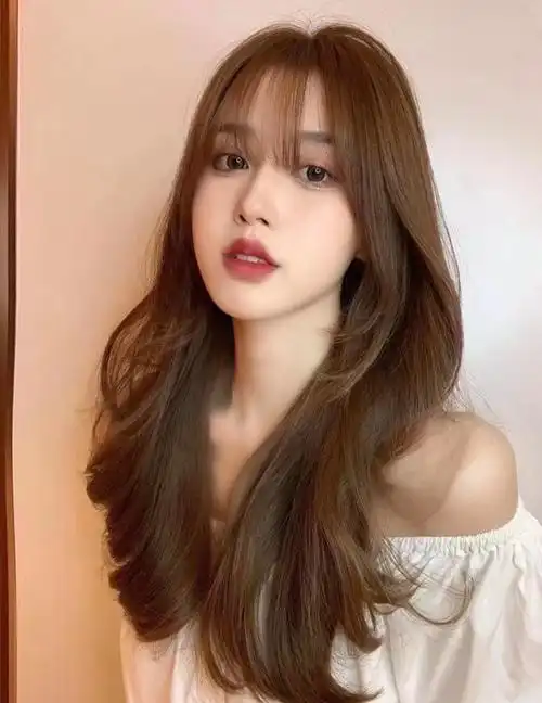 长脸留什么发型好看,长脸适合什么发型(这4款发型才显气质更时髦)