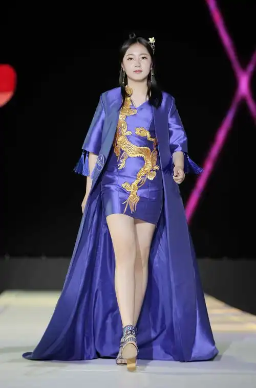 2018第六季中国好猫步全国总决赛最具人气小超模——杨慧钧