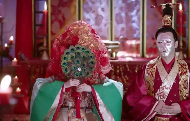 8位拿着羽扇成亲的古装美女景甜王丽坤上榜鞠婧祎美了