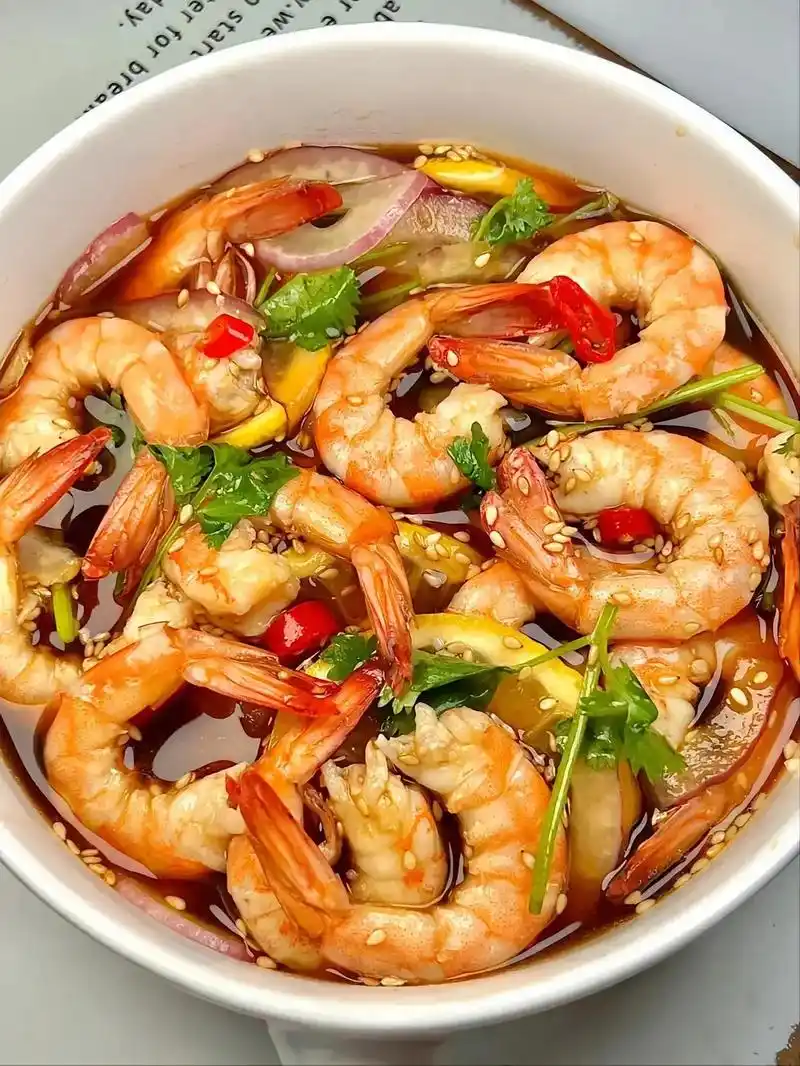 在家可以做的泰式酸辣虾.#适合夏天的柠檬酸辣虾 泰式酸辣虾申 - 抖音