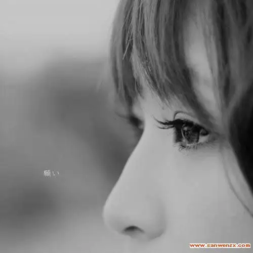 散文 优美散文 伤感散文 > 静夜,掬一弯明月等待           曾有过梦