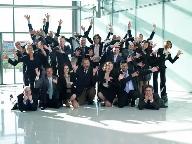 尐嬋喵的设计宝典从zjb转采于2018-03-23 18:49:46集体照形象照|团队