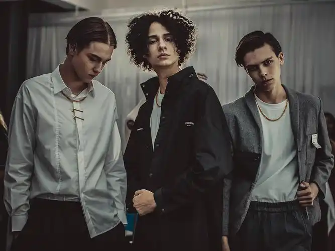 unawares新品发布会