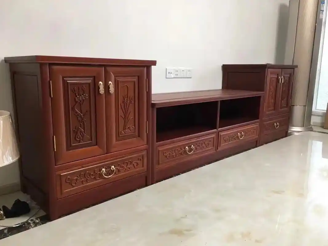 柚木酸枝色的另类时尚.