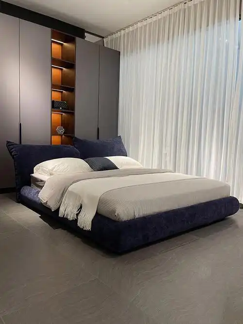 是时候为卧室添加一款有创意的花瓣床啦