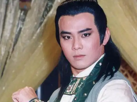 张歆艺晒与袁弘视频私照,鹿晗狂称一人比自己还帅!