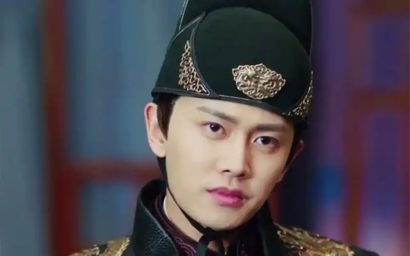 【任嘉伦 | 陆绎 | 锦衣之下】 陆绎绝美笑容混剪--梨花笑