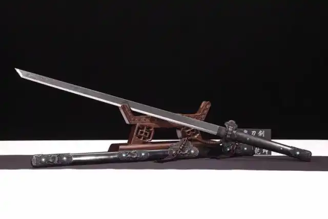 红古铜麒麟唐刀-魅魇,鉴赏