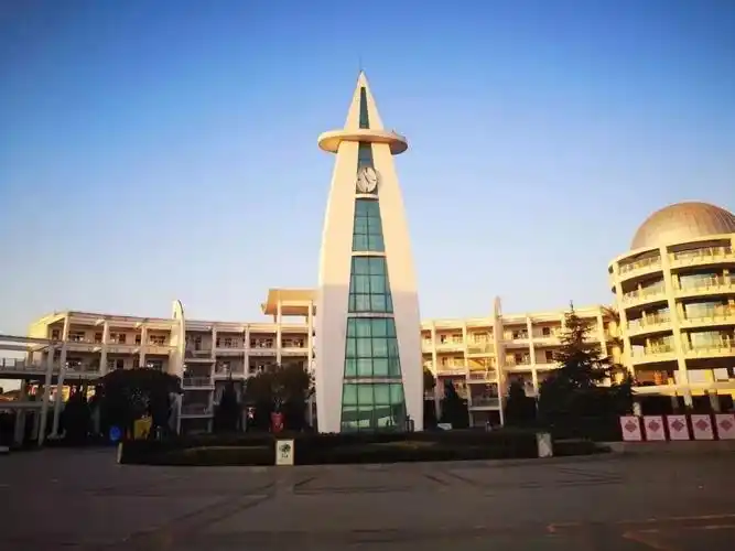 理学感恩母校行回访母校舟山南海实验学校