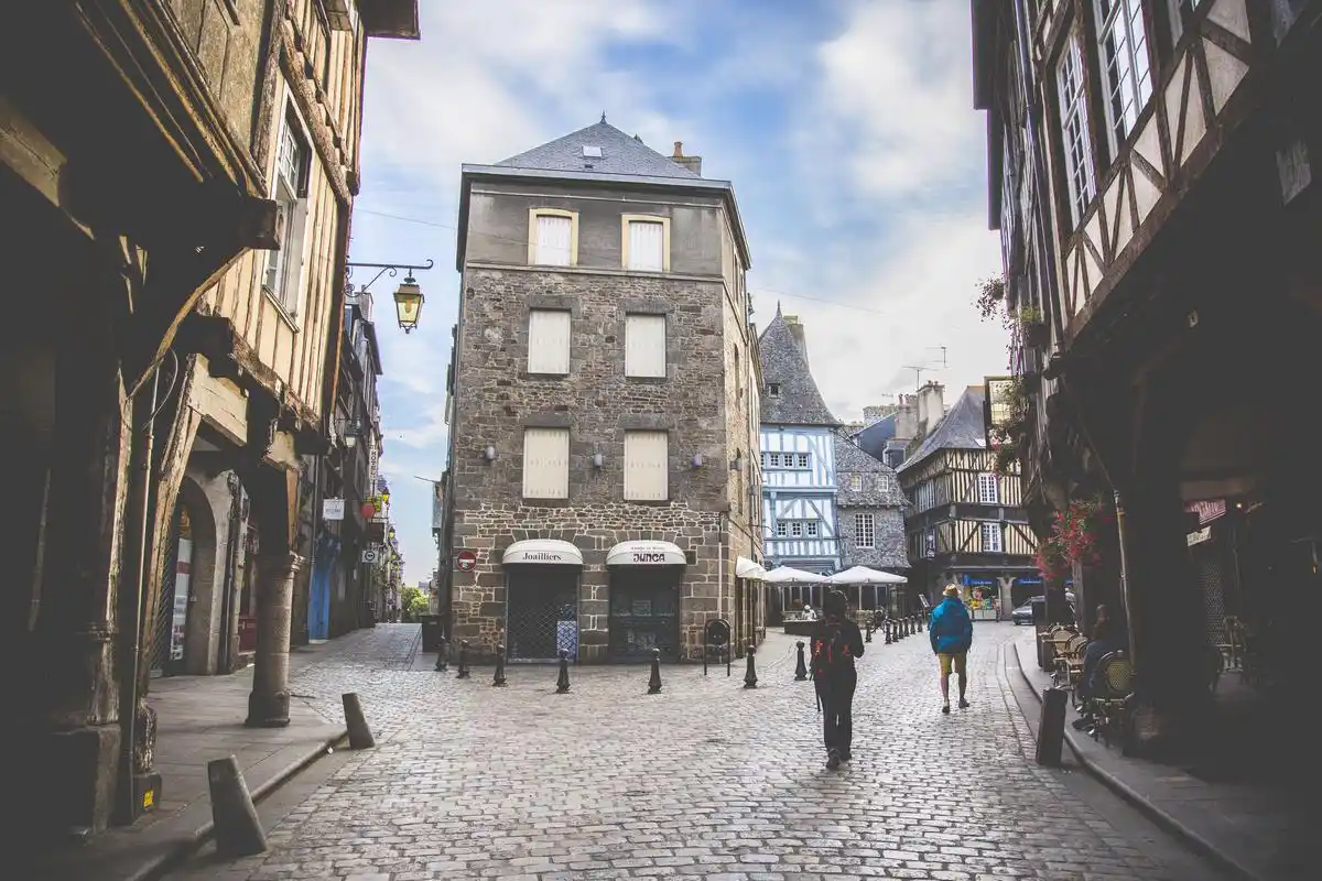 古朴历史的街道唯美高清桌面壁纸高清大图预览其它尺寸_风景壁纸下载