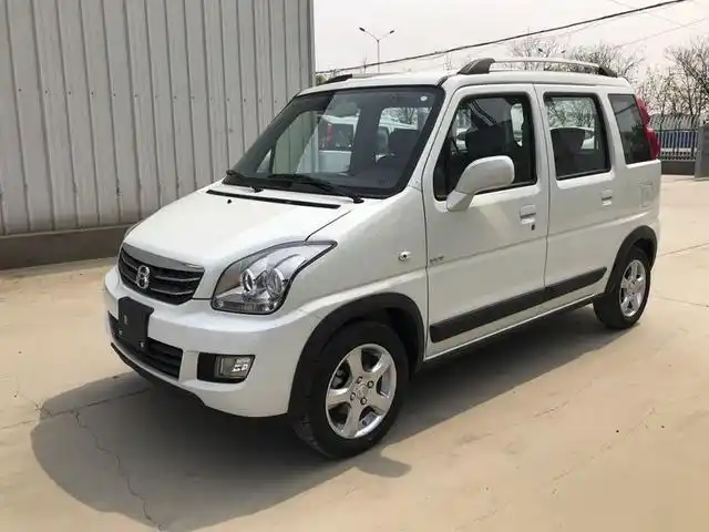 五菱宏光提车作业硬派霸气提北斗星很满意