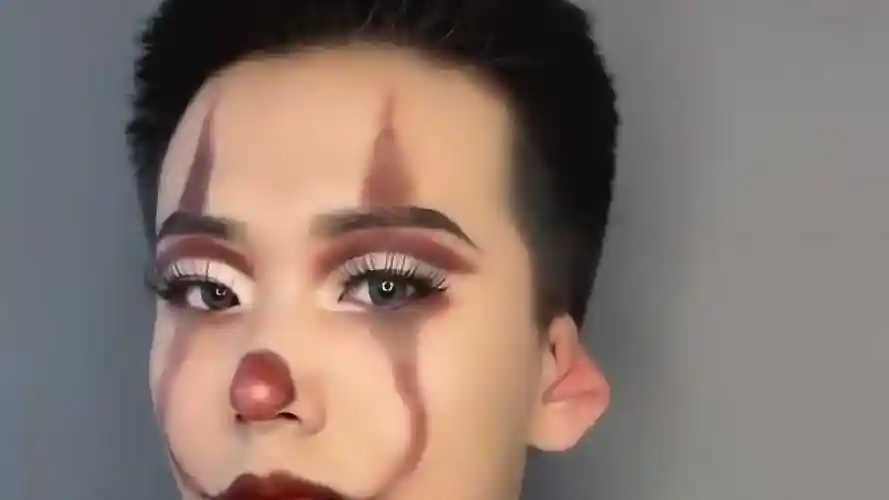 一款超级搞怪的小丑创意妆容教程来了萌萌的太可爱了