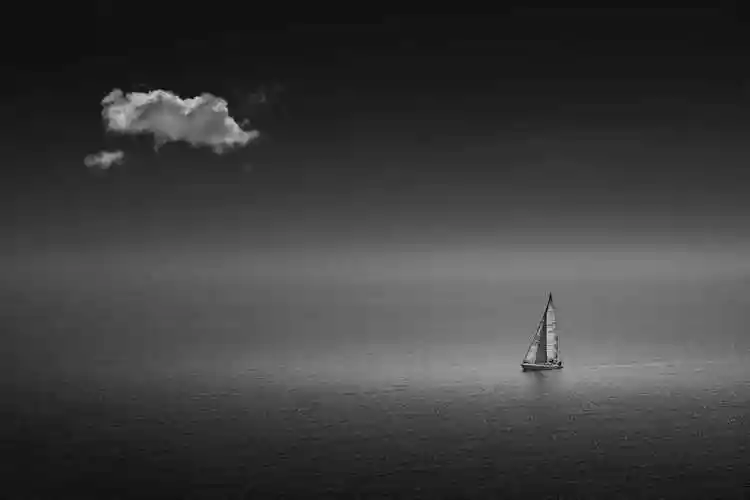 黑色忧伤海洋壁纸图片