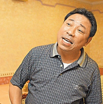 台湾老戏骨陈松勇在1970年出道,凭借粗犷的长相在娱乐圈拼出一条血路.