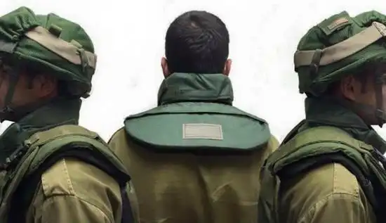 以色列为部队官兵配备护颈 以防遭利器突袭