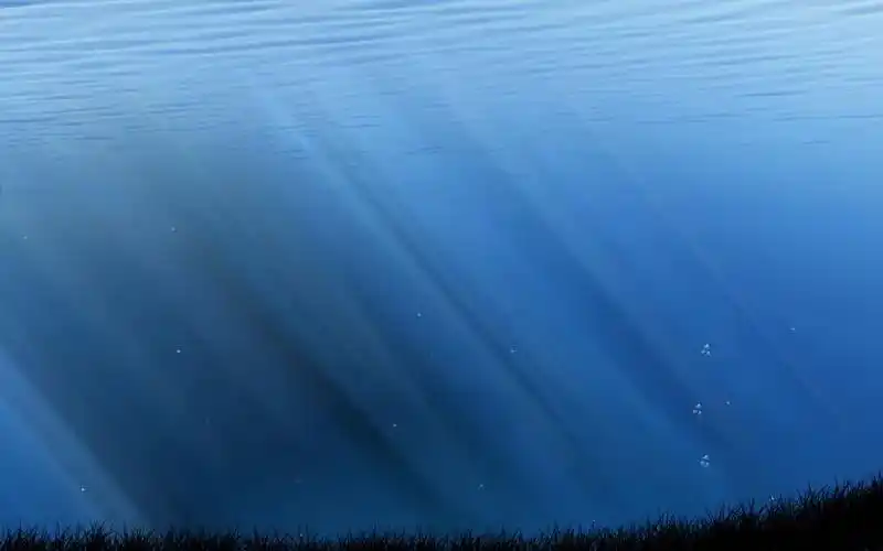 有哪些一见倾心的蓝色系手机壁纸