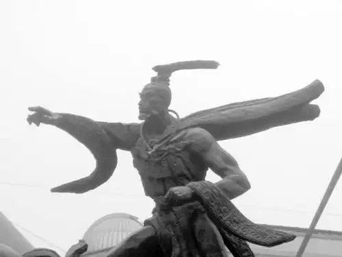 相土,商汤十一世祖,阏伯(契)的孙子,昭明之子,一作乘杜,河南商丘人,商