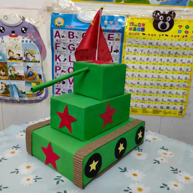 陆战之王,坦克来袭!#纸箱改造 #废物利用变废为宝 #亲子手 - 抖音